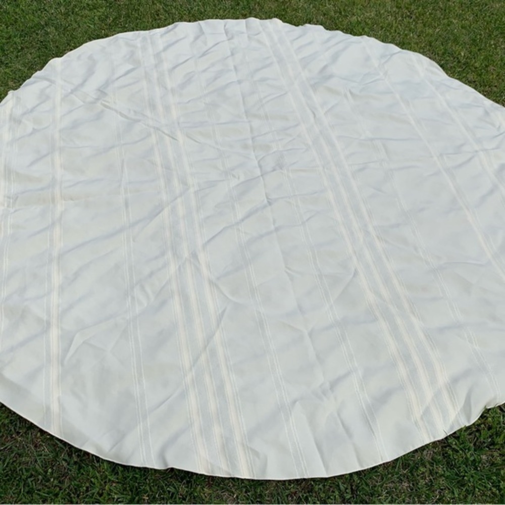 Table cloths